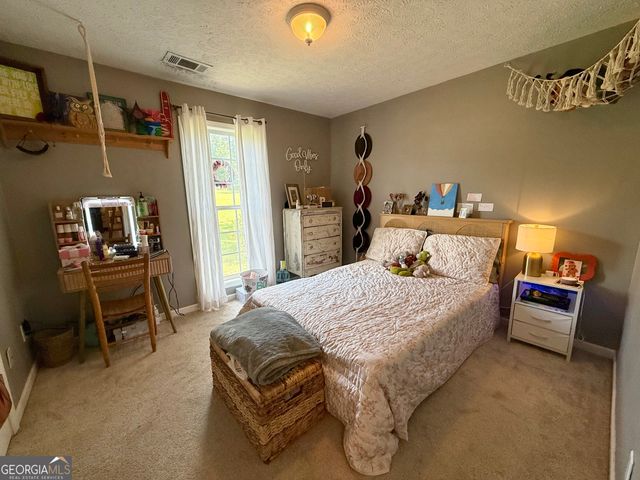 425 Hampton Green Drive, Lagrange, GA 30240