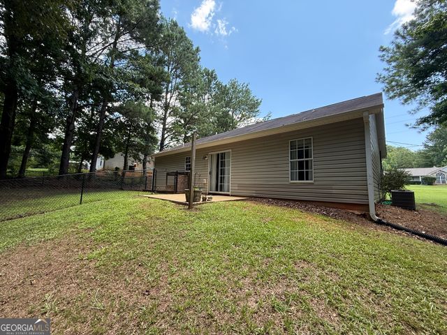 425 Hampton Green Drive, Lagrange, GA 30240