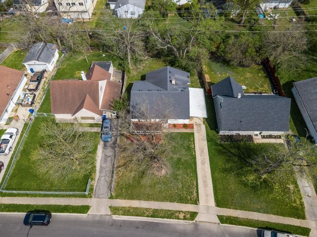 2250 Brentnell Avenue, Columbus, OH 43211