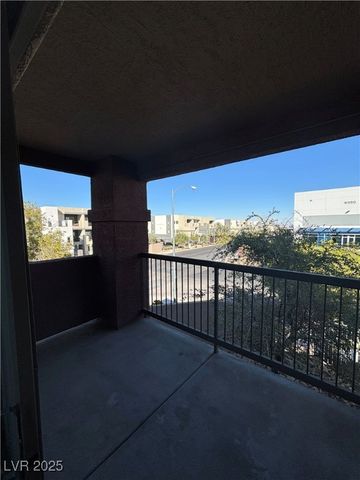 8000 Badura Avenue 2068, Las Vegas, NV 89113
