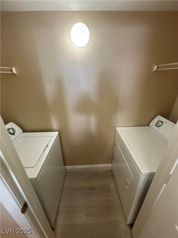 8000 Badura Avenue 2068, Las Vegas, NV 89113