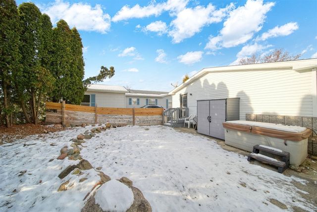 217 Red River Drive, Adrian, MI 49221