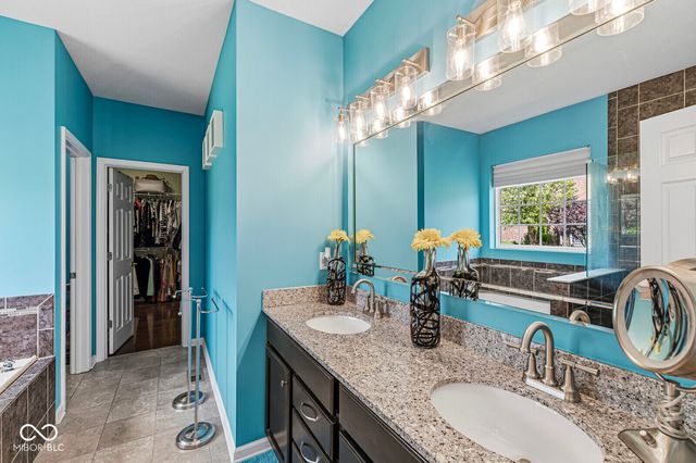 9208 Branch View Drive, Indianapolis, IN 46234