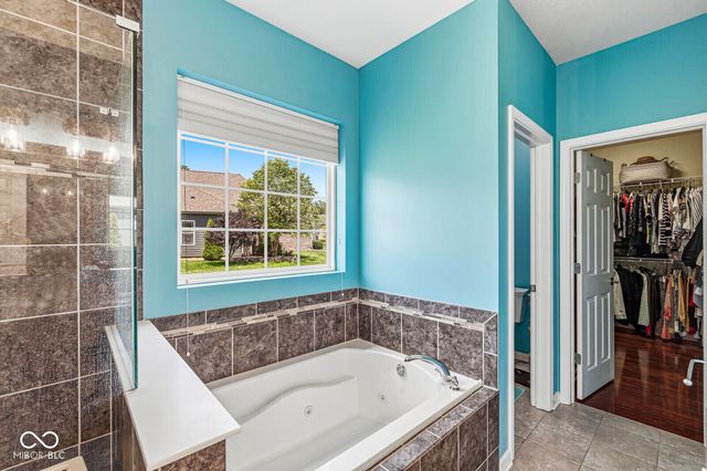 9208 Branch View Drive, Indianapolis, IN 46234