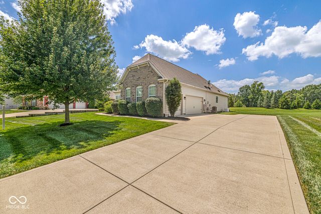 9208 Branch View Drive, Indianapolis, IN 46234