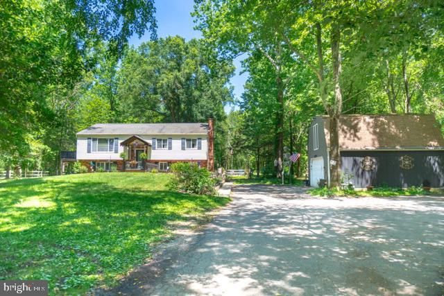 29 FRIENDSHIP RD, Southampton, NJ 08088