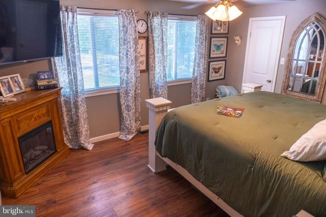 29 FRIENDSHIP RD, Southampton, NJ 08088