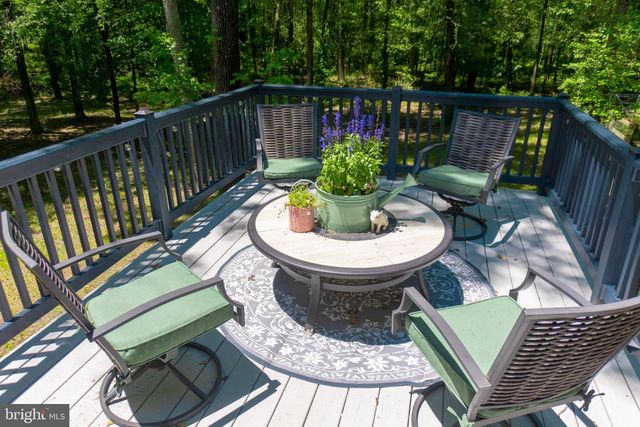 29 FRIENDSHIP RD, Southampton, NJ 08088