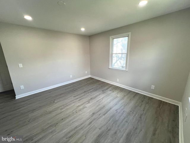 548 MARLYN, Essex, MD 21221