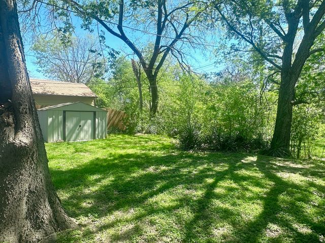 4417 Diaz Avenue, Fort Worth, TX 76107