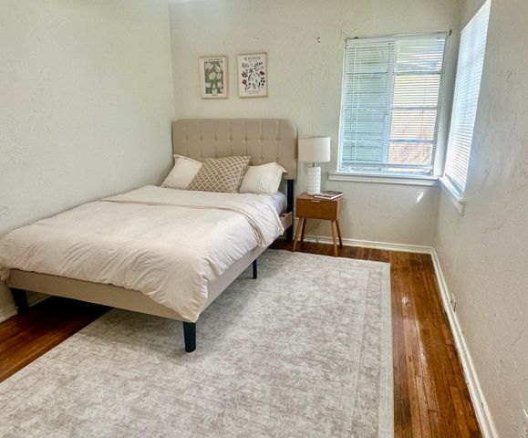 4417 Diaz Avenue, Fort Worth, TX 76107