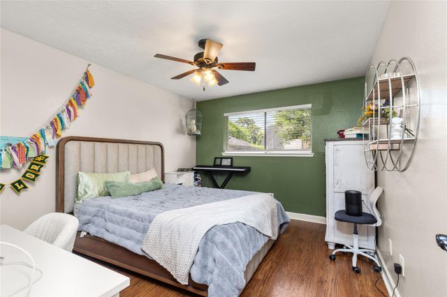 3726 Golden Lake Drive, Kingwood, TX 77345