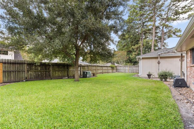 3726 Golden Lake Drive, Kingwood, TX 77345