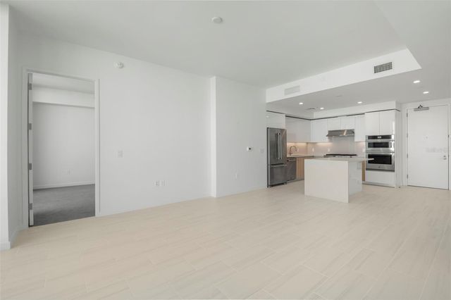 400 CENTRAL AVENUE 1709, St Petersburg, FL 33701