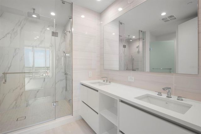 400 CENTRAL AVENUE 1709, St Petersburg, FL 33701