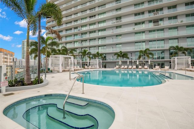 400 CENTRAL AVENUE 1709, St Petersburg, FL 33701