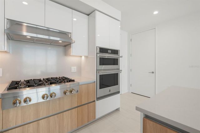 400 CENTRAL AVENUE 1709, St Petersburg, FL 33701