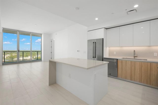 400 CENTRAL AVENUE 1709, St Petersburg, FL 33701