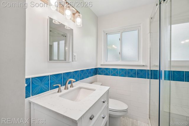 29636 Spoon Avenue, Madison Heights, MI 48071