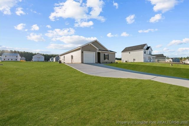 266 Happy Trail Road, Aberdeen, NC 28315