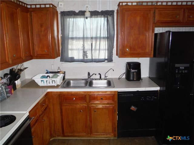 1802 Nina Drive, Killeen, TX 76549