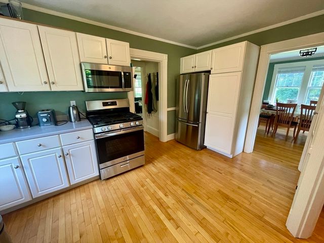 273 Main St., Wayland, MA 01778