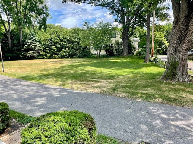 273 Main St., Wayland, MA 01778