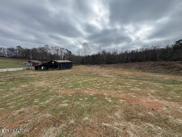 122 Underwood Rd, Sweetwater, TN 37874