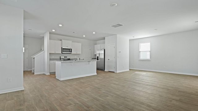 1052 Mulligan Drive, Manning, SC 29102