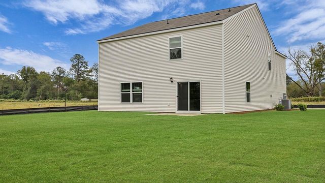 1052 Mulligan Drive, Manning, SC 29102
