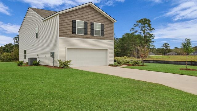 1052 Mulligan Drive, Manning, SC 29102