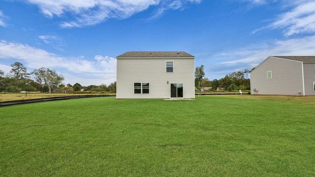 1052 Mulligan Drive, Manning, SC 29102