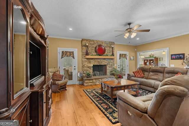 1532 Cliponreka Road, Statesboro, GA 30461