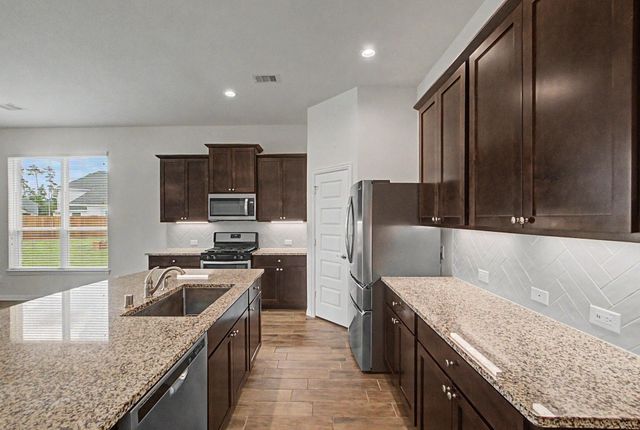 15404 Bicknells Thrush Court, Magnolia, TX 77354