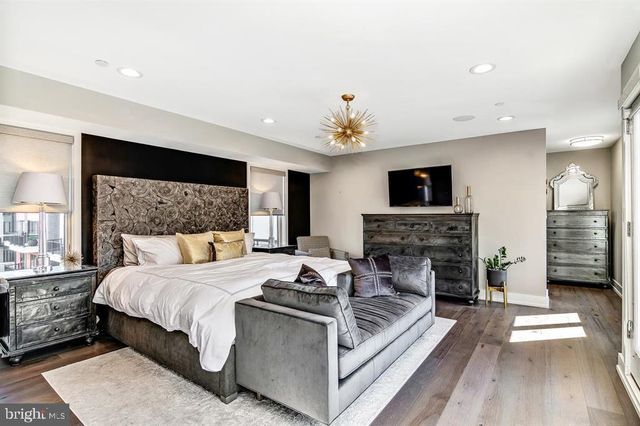 305 GREEN ST, Philadelphia, PA 19123