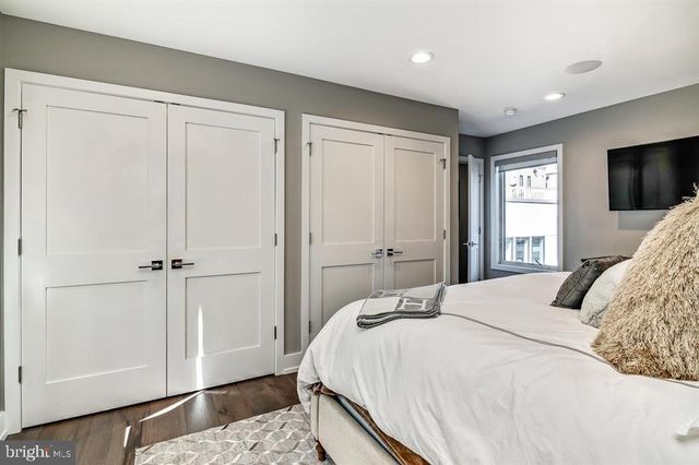 305 GREEN ST, Philadelphia, PA 19123