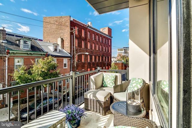 305 GREEN ST, Philadelphia, PA 19123