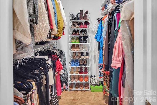 14621 Waterside Drive, Charlotte, NC 28278