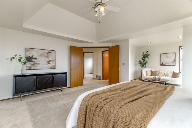 5214 Tower Drive NE, Tacoma, WA 98422