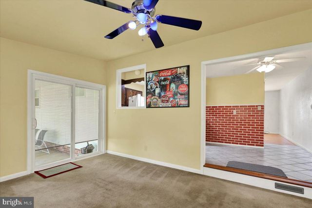 702 FREDERICK ST, Reading, PA 19607