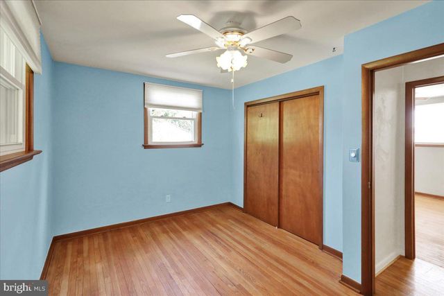 702 FREDERICK ST, Reading, PA 19607