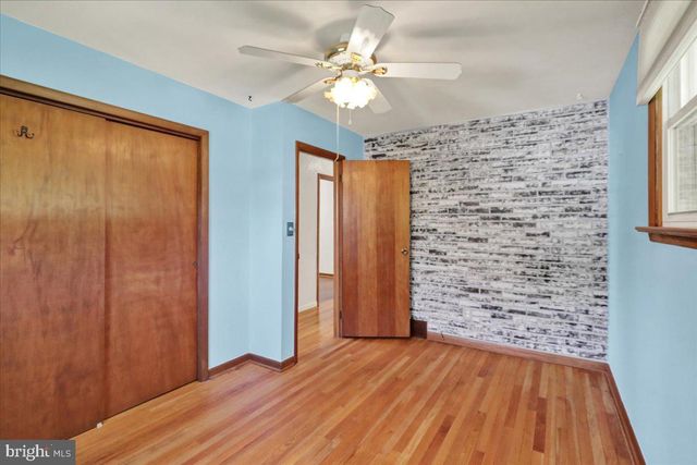 702 FREDERICK ST, Reading, PA 19607