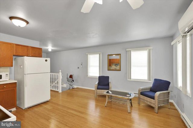 702 FREDERICK ST, Reading, PA 19607