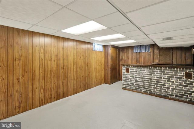 702 FREDERICK ST, Reading, PA 19607