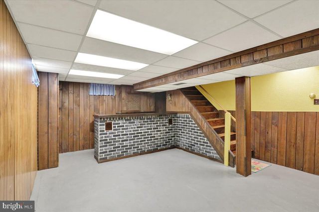 702 FREDERICK ST, Reading, PA 19607