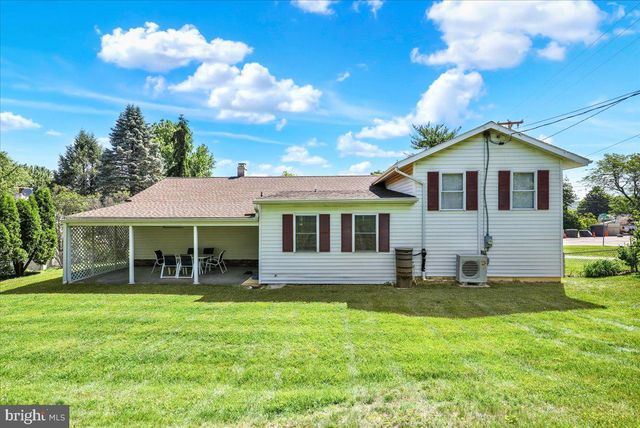 702 FREDERICK ST, Reading, PA 19607