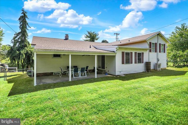 702 FREDERICK ST, Reading, PA 19607