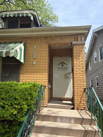 10201 S Princeton Avenue, Chicago, IL 60628