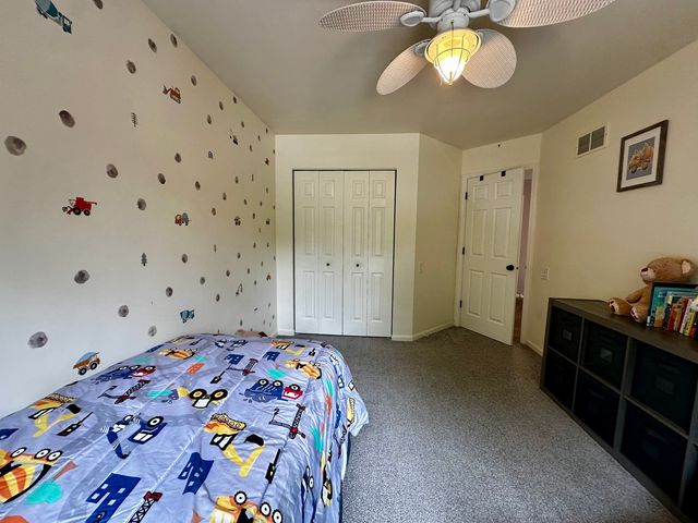 1496 Cheriton Circle, Grayslake, IL 60030