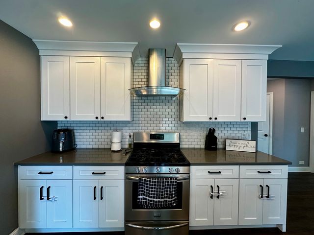 1496 Cheriton Circle, Grayslake, IL 60030